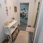 Costal Charm Apartamento Golem (Tirana)