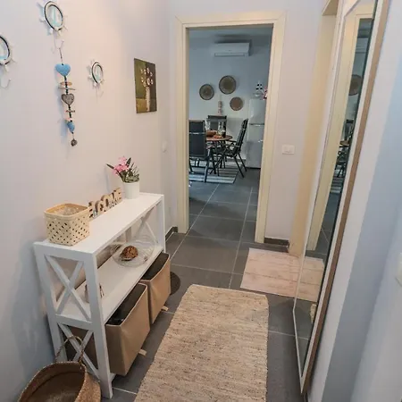 Costal Charm Appartamento Golem (Tirana)