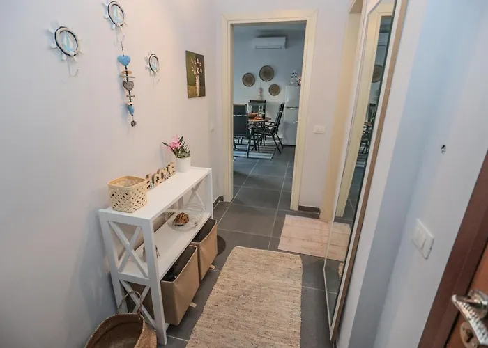 Costal Charm Apartamento Golem (Tirana)