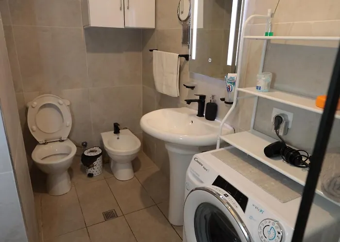 Costal Charm Apartamento Golem (Tirana)