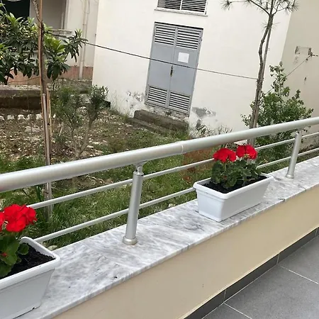Costal Charm Apartment Golem (Tirana)