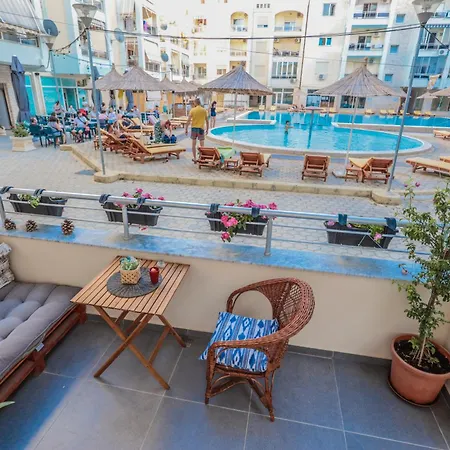 Costal Charm Appartement *